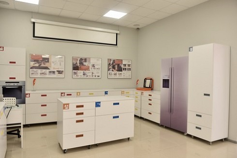 test-drive-kitchen-blum-1.jpg
